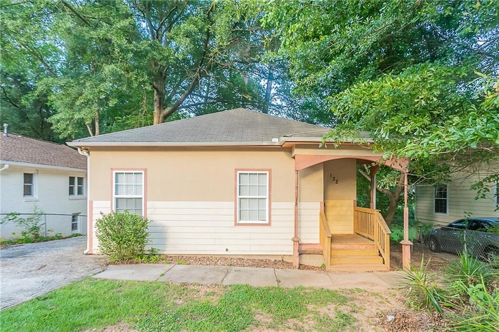 132 Brownlee Rd SW, Atlanta, GA 30331 - photo 1