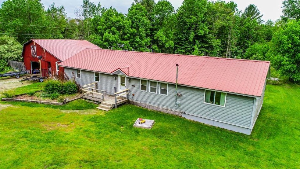 19 Weeks Rd, Gardiner, ME 04345 - photo 1