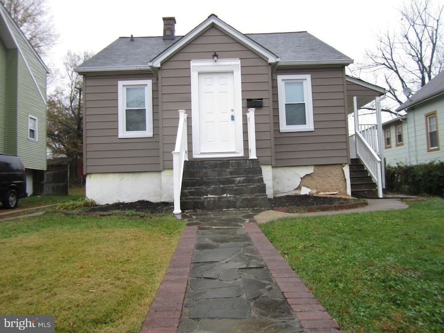 2912 Fleetwood Ave, Baltimore, MD 21214 - photo 1