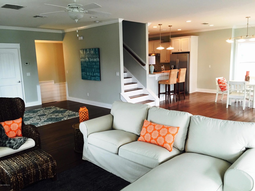 1369 2nd St S, Jacksonville Beach, FL 32250 - photo 1