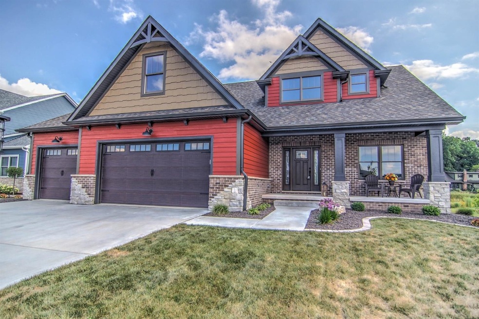 819 Estelle Ln, Crown Point, IN 46307 - photo 1