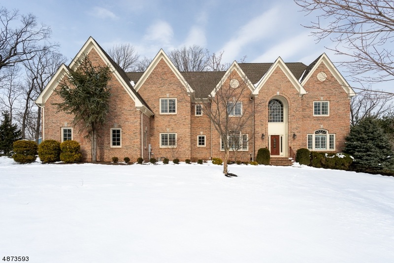 2 Kappelmann Dr, Green Brook, NJ 08812 - photo 1