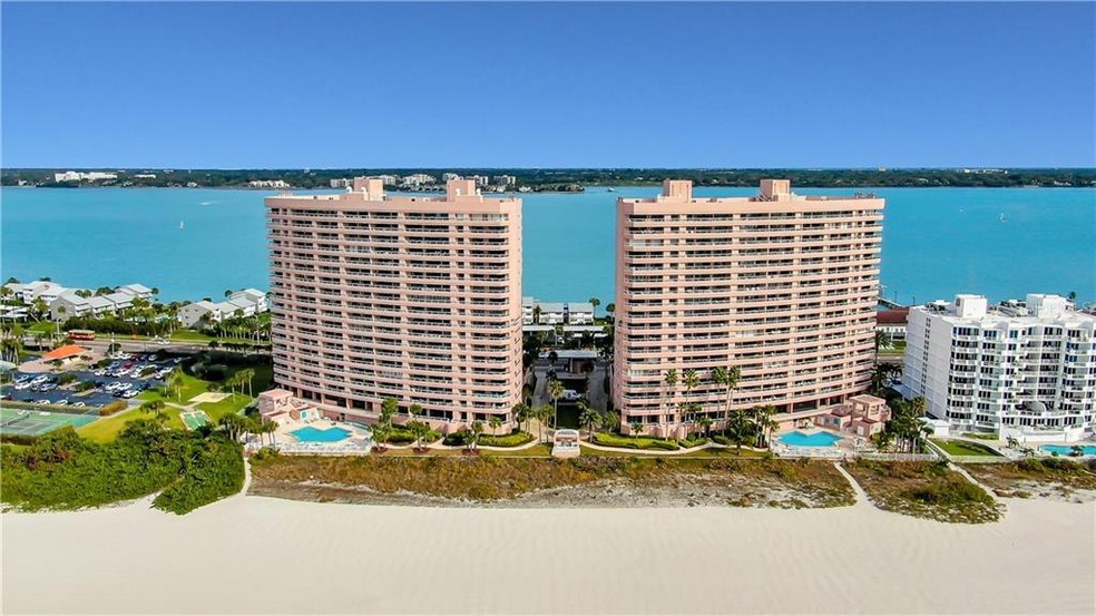 Aerial of Crescent Beach Club.