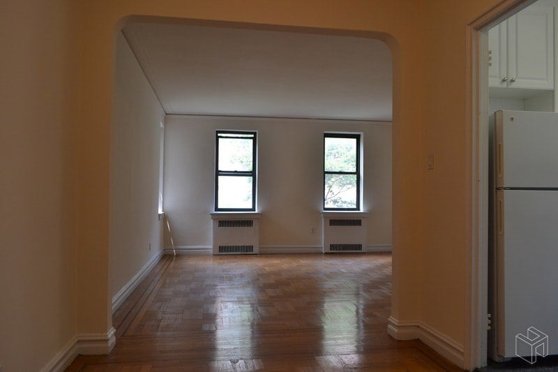 802 W 190th St unit 6M, New York, NY 10040 - photo 1