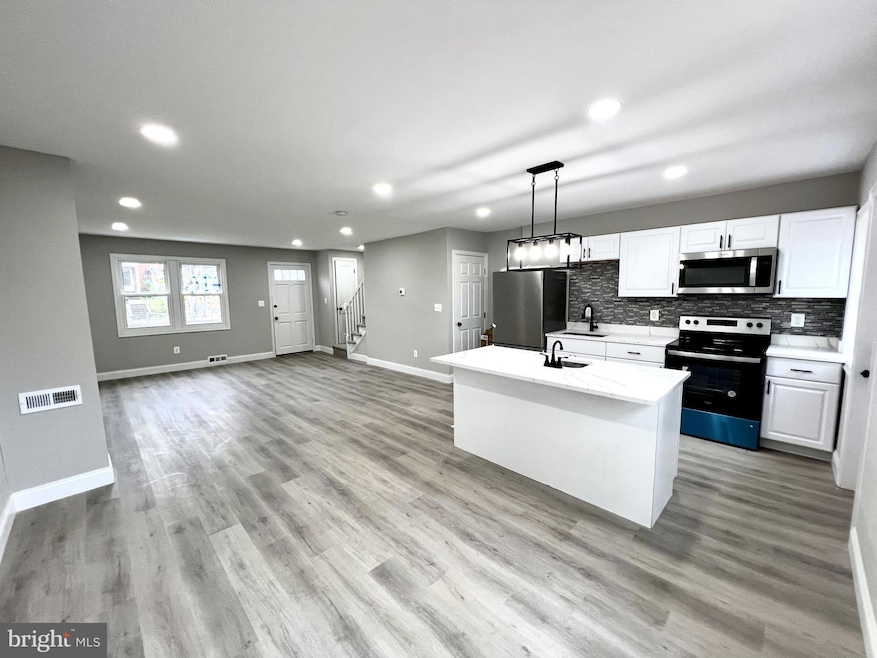 555 S Beechfield Ave, Baltimore, MD 21229 - photo 1