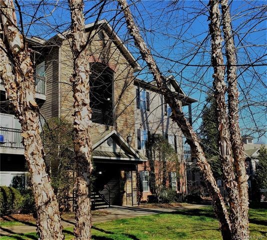 426 Appeldoorn Cir unit 426, Asheville, NC 28803 - photo 1