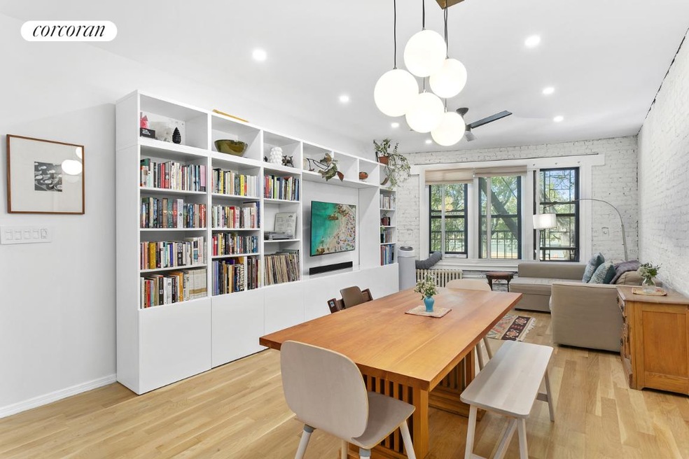 Sold $880,000 • Co-Listing Agent