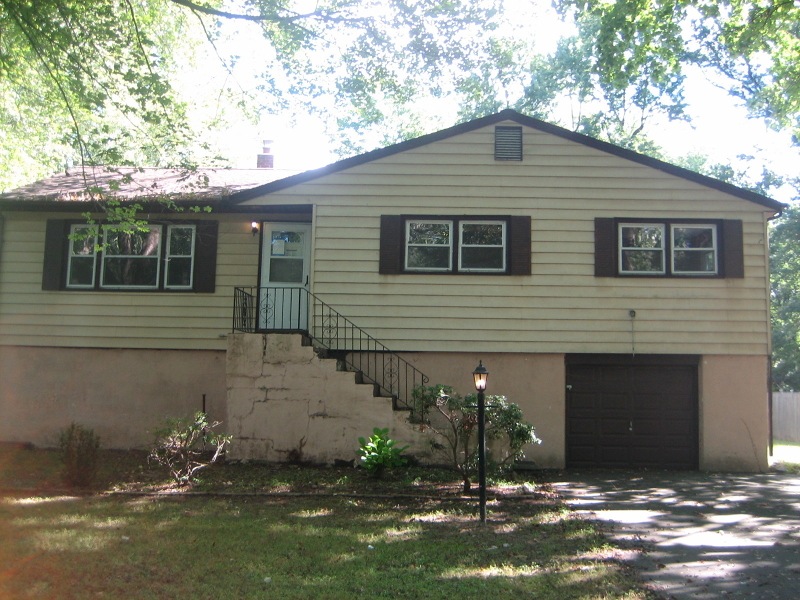 138 Walker Ave, Wayne, NJ 07470 - photo 1