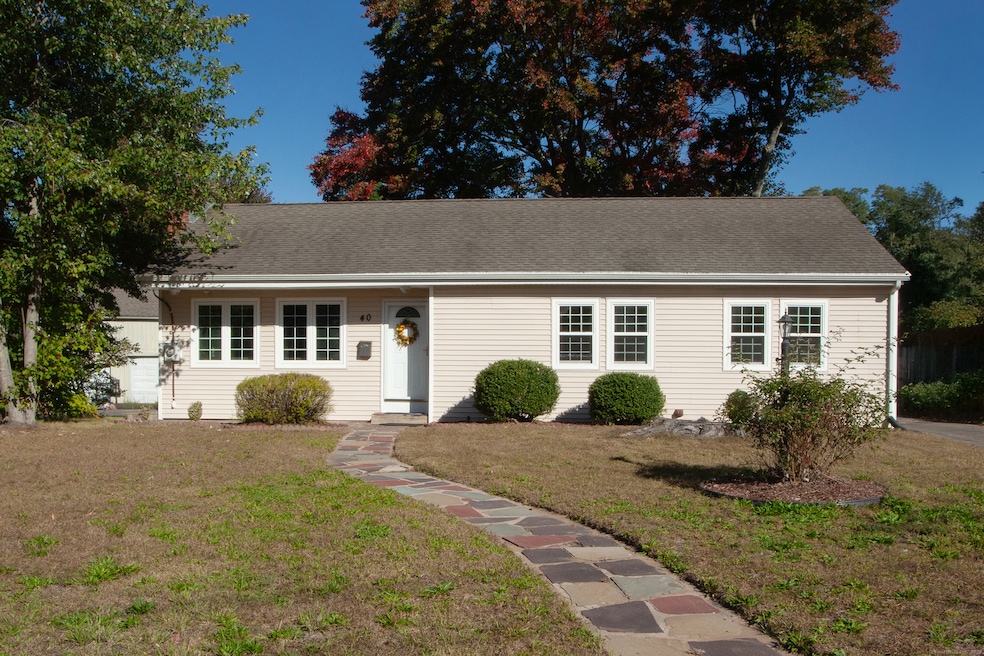 Under Contract $275,000 • Co-Listing Agent