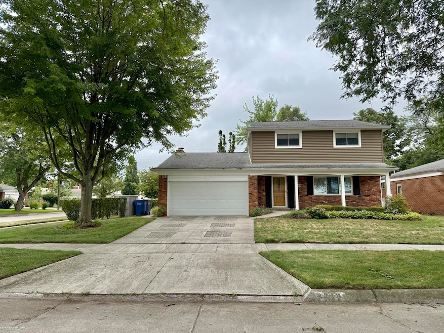 2218 Nancy Dr, Warren, MI 48092 - photo 1