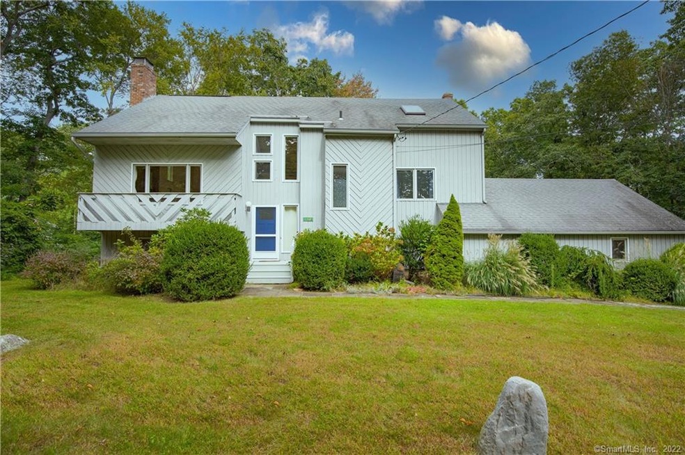 112 Denison Dr, Guilford, CT 06437 - photo 1