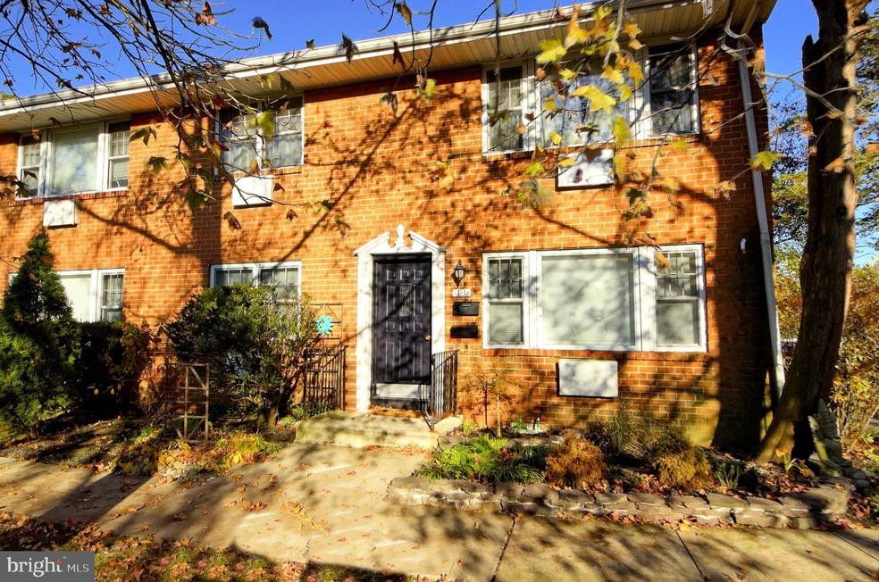 60 One Mile Rd unit 136 I, East Windsor, NJ 08512 - photo 1