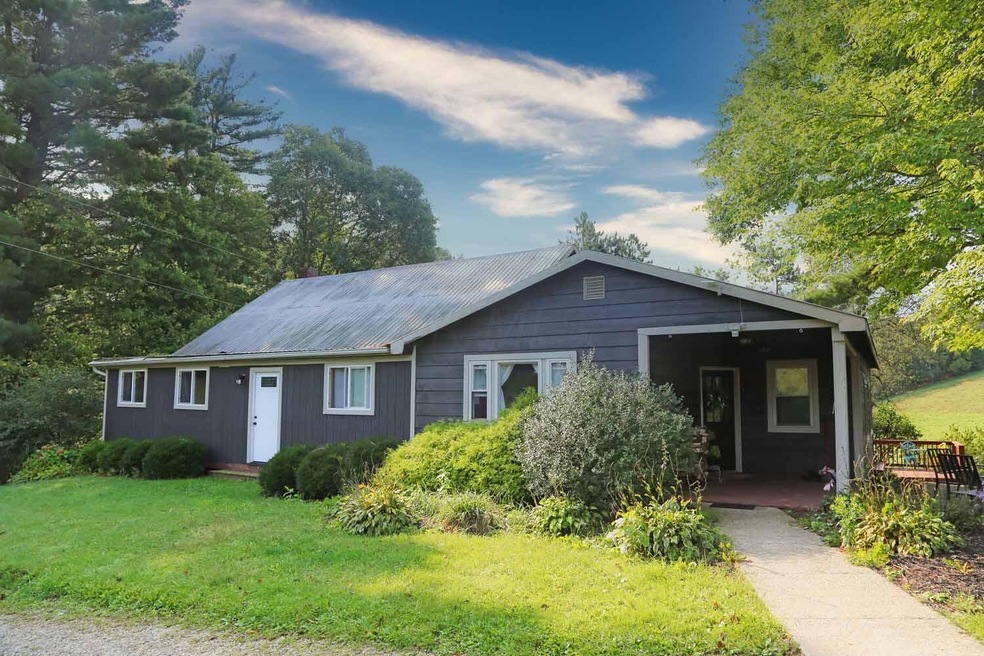 12567 Carey Ln, Howard, OH 43028 - photo 1