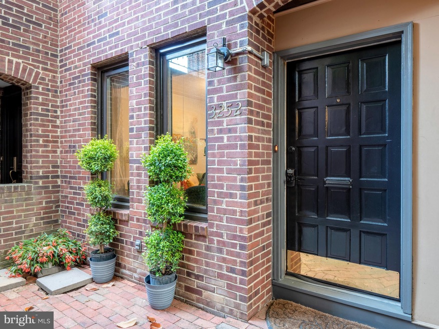 3252 Jones Ct NW, Washington, DC 20007 - photo 1