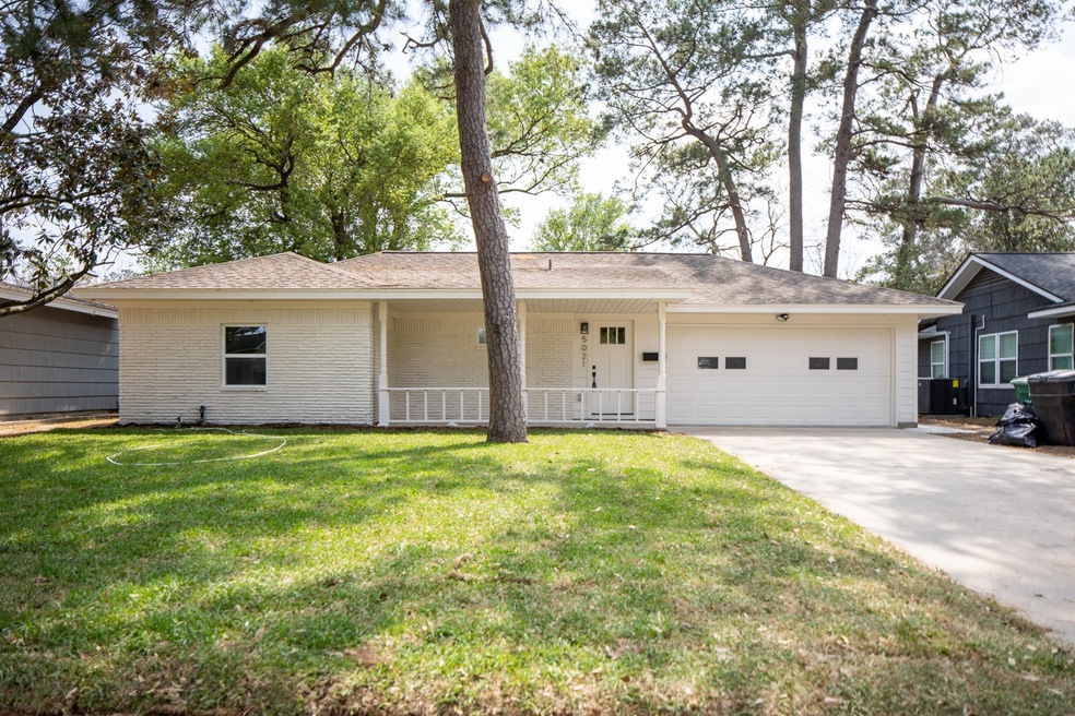 5021 Verdome Ln, Houston, TX 77092 - photo 1