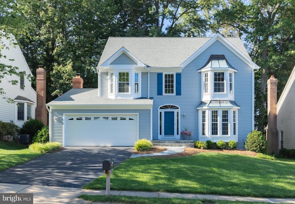 9116 Wood Pointe Way, Fairfax Station, VA 22039 - photo 1