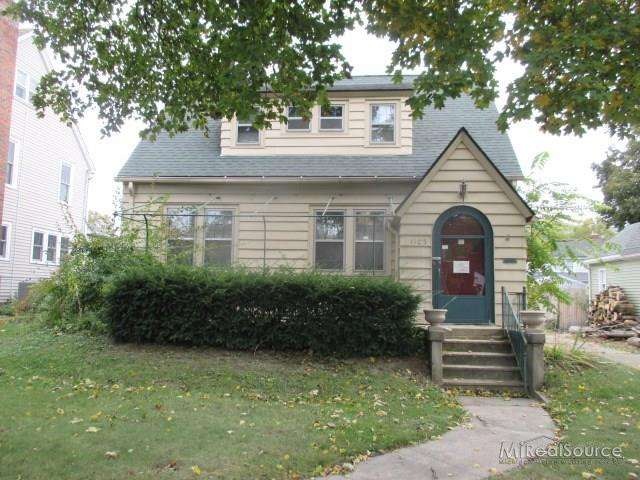 1105 S Franklin Ave, Flint, MI 48503 - photo 1