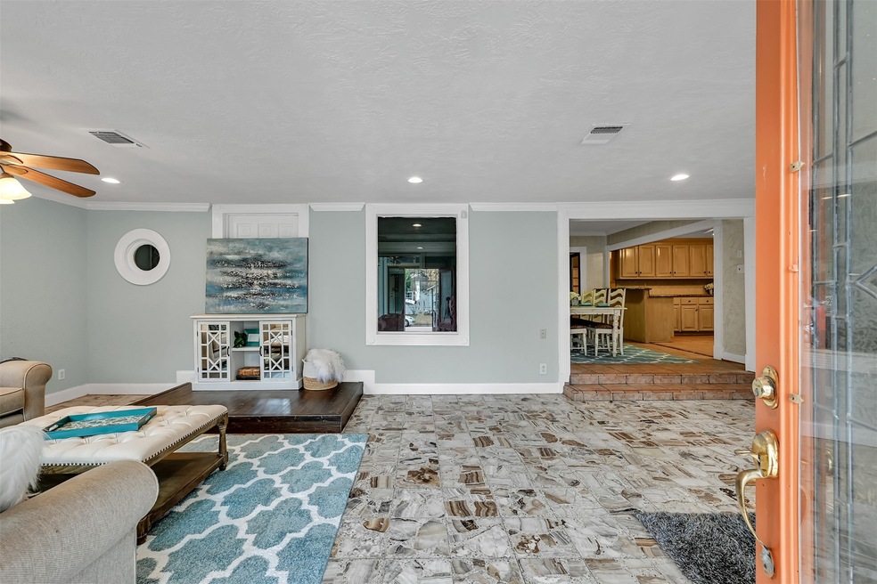 416 Sue St, Houston, TX 77009 - photo 1