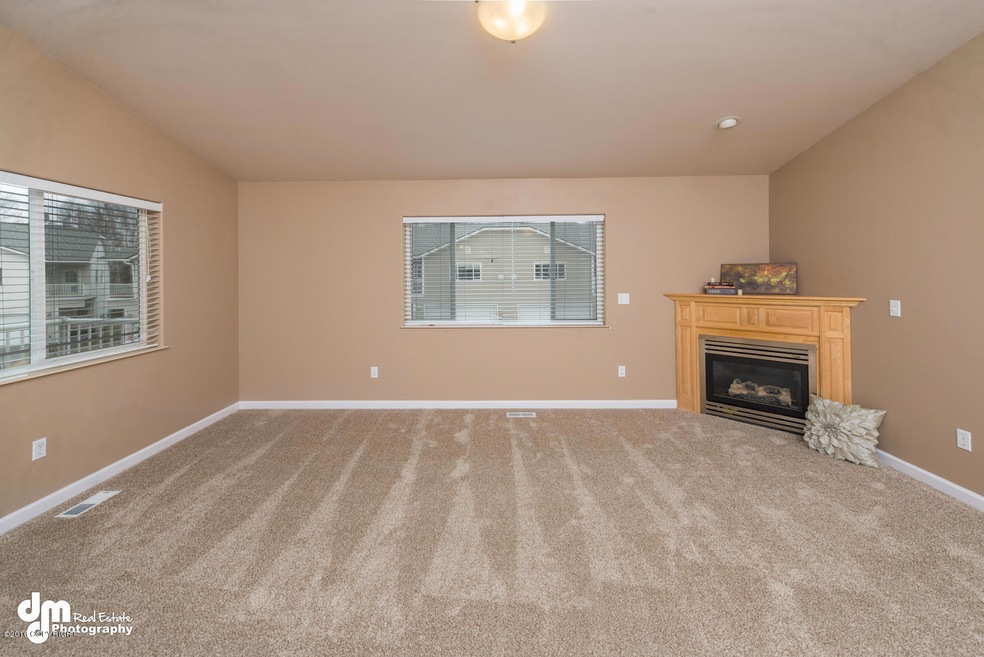 6856 Brittany Rock Way-large-002-20-Livi