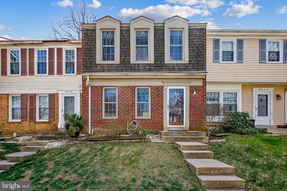 8571 Chester Grove Ct, Springfield, VA 22153 - photo 1