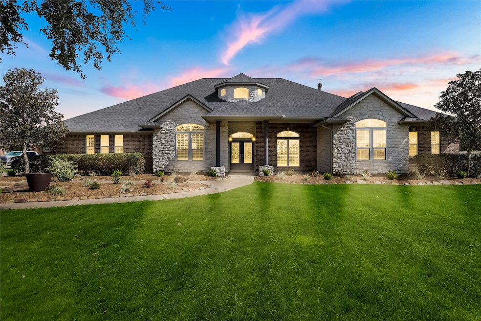 4041 Ravencrest Ct, Pearland, TX 77584 - photo 1