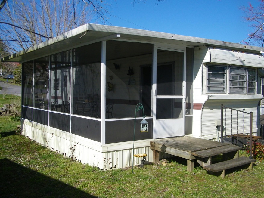 534 Flamingo