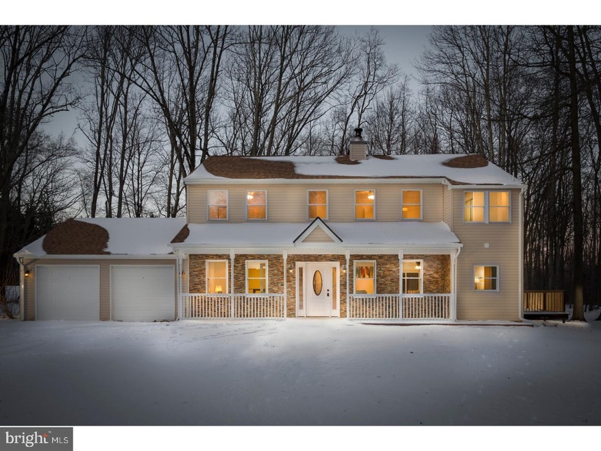 6684 Blueberry Ln, Pipersville, PA 18947 - photo 1