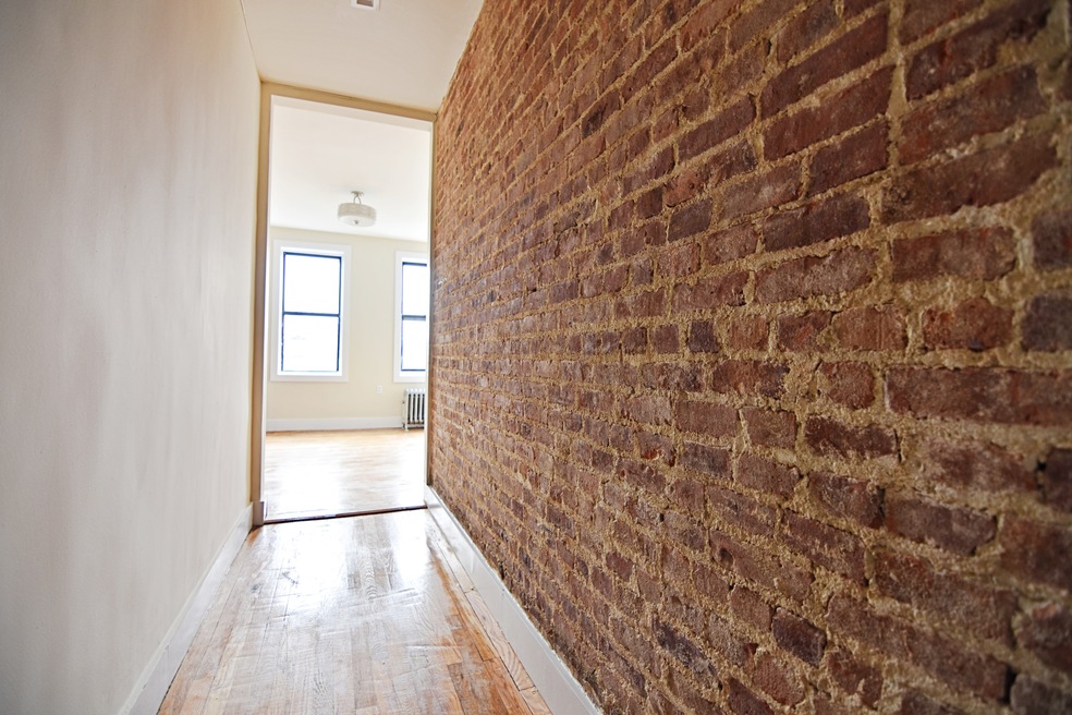 564 W 189th St unit 5F, New York, NY 10040 - photo 1