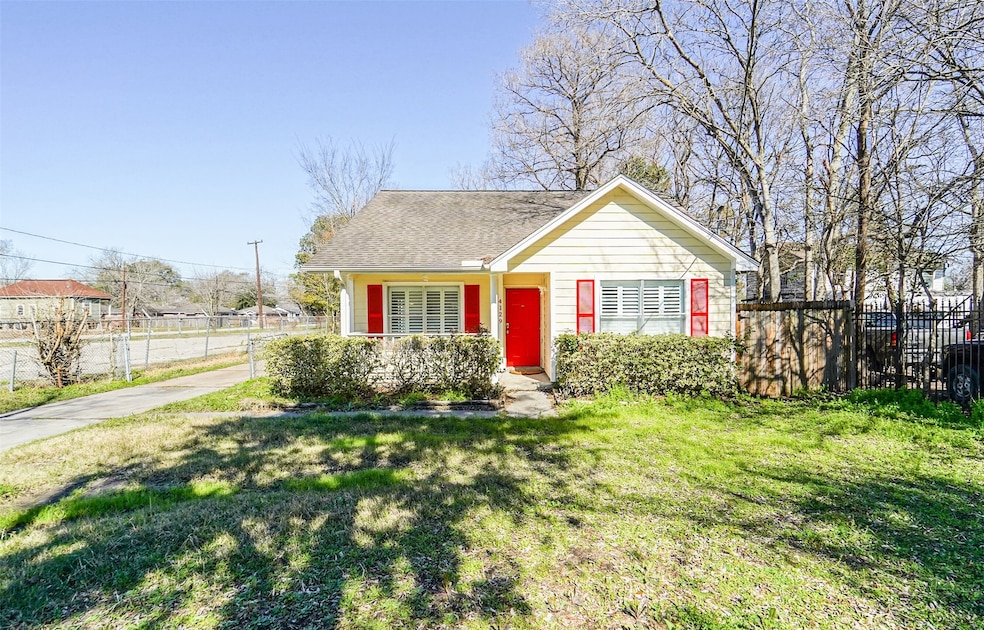 4129 Crane St, Houston, TX 77026 - photo 1