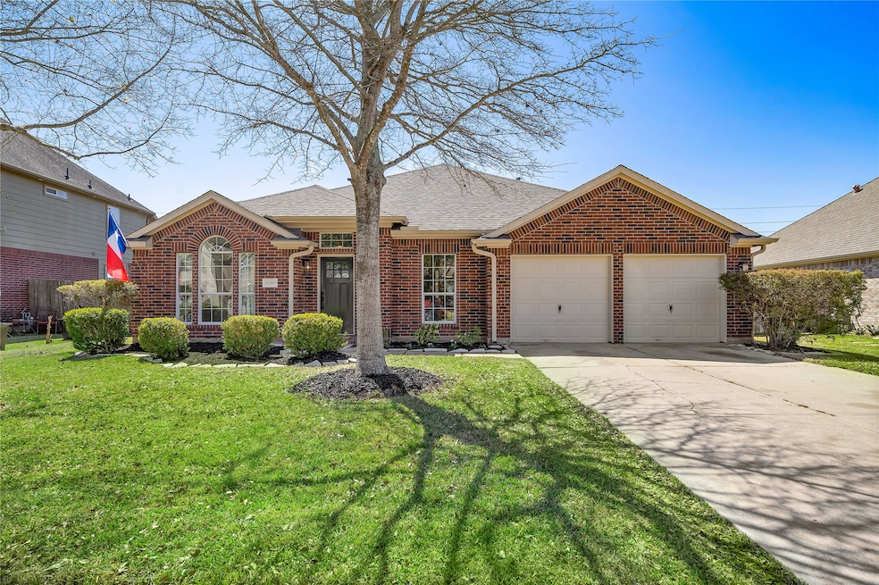 22307 Fieldcrest Ln, Richmond, TX 77469 - photo 1