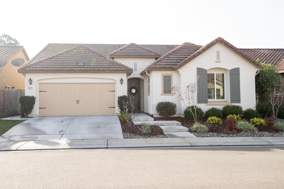 2860 Westport Cir, Oakdale, CA 95361 - photo 1