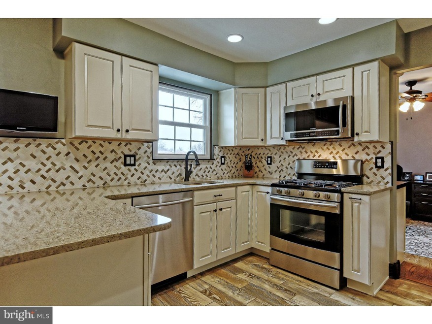 135 Grant Ave, Woodbury, NJ 08096 - photo 1