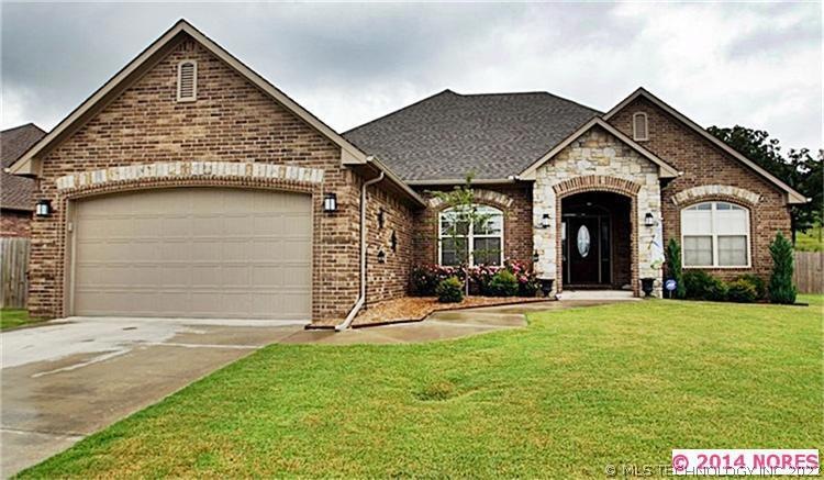 580 Kingston Place, Tahlequah, OK 74464 - photo 1