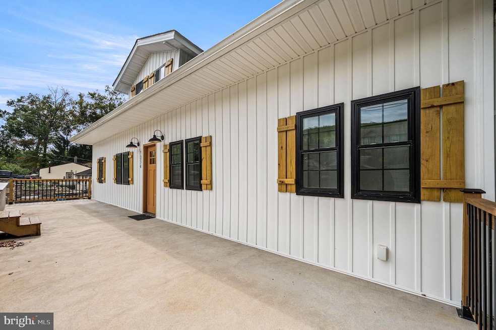 1034 Manatawny Rd, Boyertown, PA 19512 - photo 1