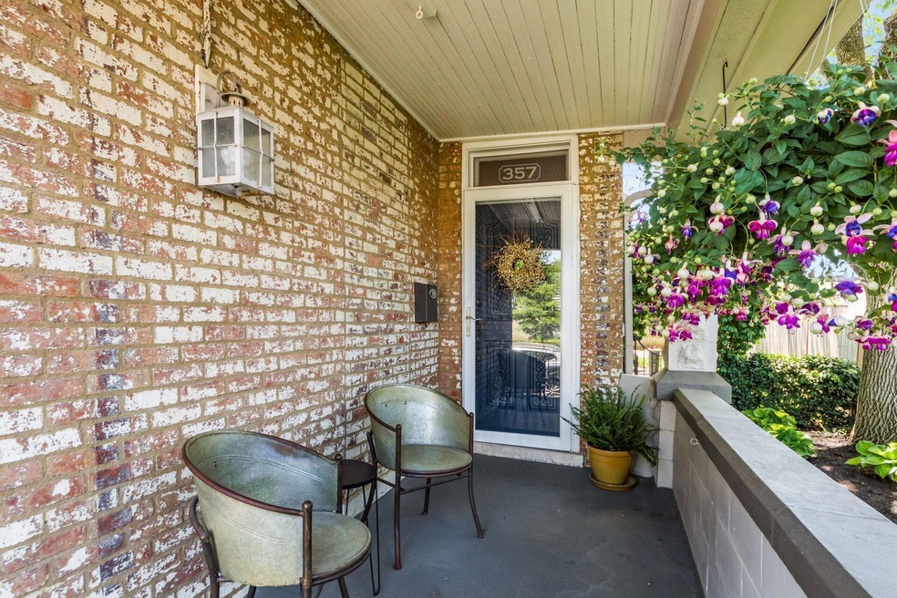 Welcome to 357 E Kossuth Street