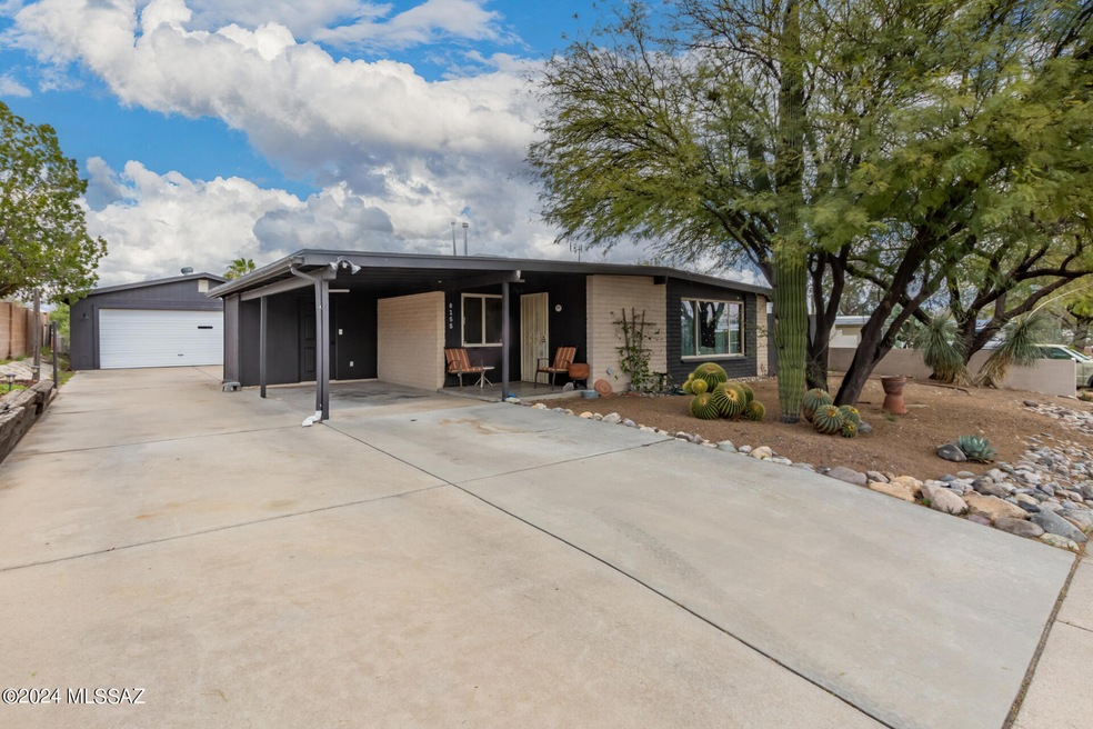 8155 E Nicaragua Dr, Tucson, AZ 85730 - photo 1