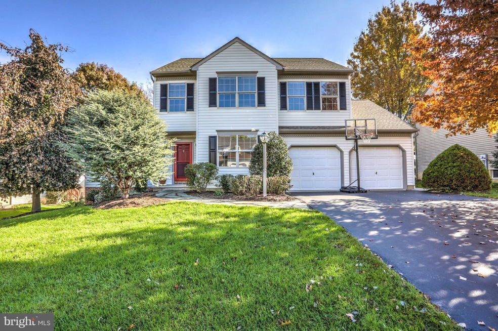 233 Date Dr, Leola, PA 17540 - photo 1