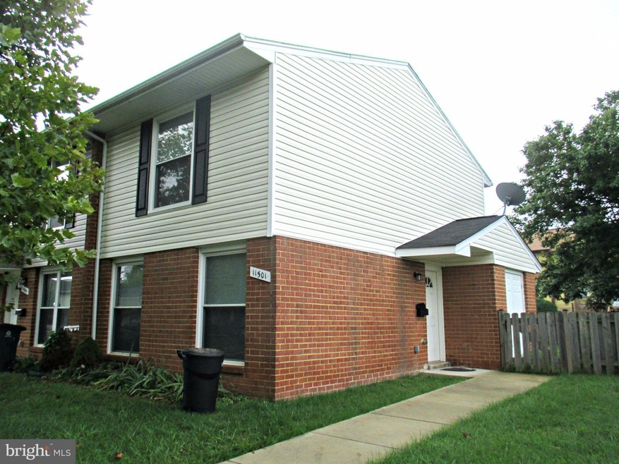 11501 Laurelwalk Dr, Laurel, MD 20708 - photo 1