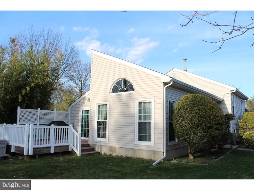 2 Sandpiper Ln, Dayton, NJ 08810 - photo 1