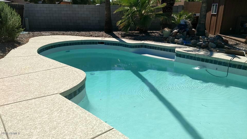 Alta Vista Pool2