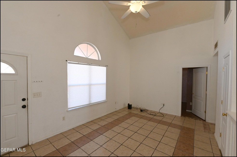 14600 Canario Dr, Horizon City, TX 79928 - photo 1