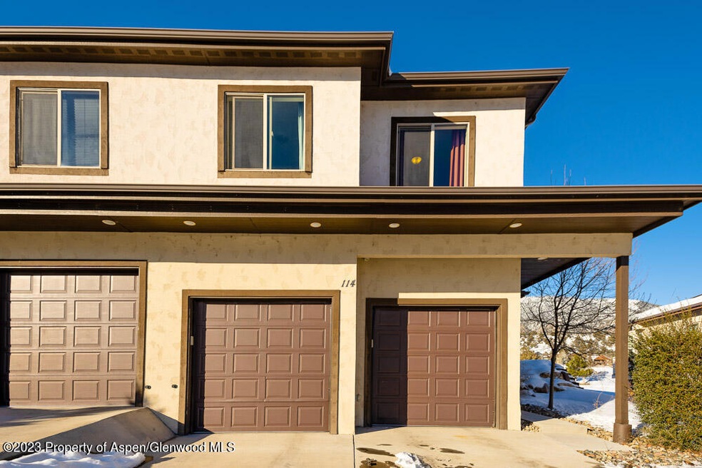 114CastleRidge_WEB_23020218
