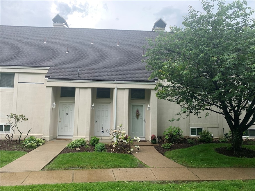 Welcome to 8 Ridgemead Fields Drive