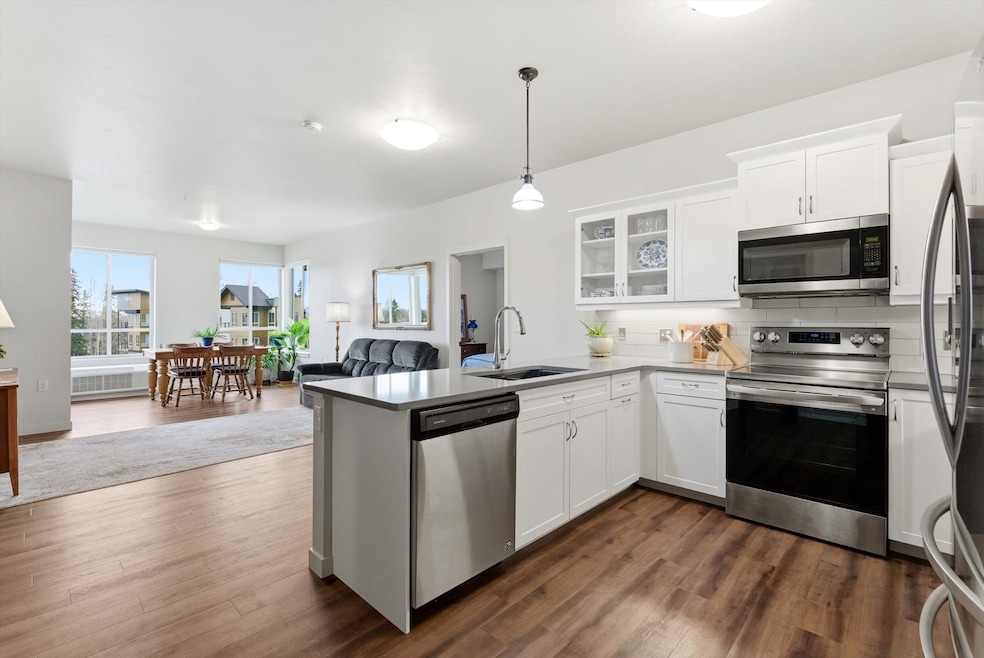 100 Woodlands Way unit B-404, Kalispell, MT 59901 - photo 1