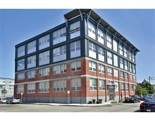 120 Holmes St unit 110, Quincy, MA 02171 - photo 1