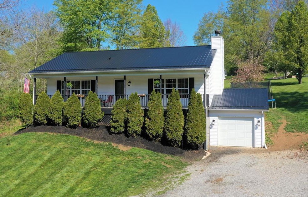 172 Grand Ridge Rd, Howard, OH 43028 - photo 1