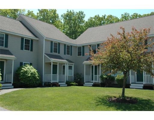 10 Carriage Ln unit 10, Shirley, MA 01464 - photo 1