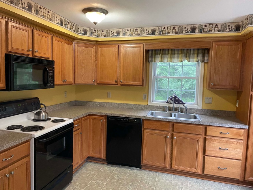 41 Forest Ln, Boscawen, NH 03303 - photo 1