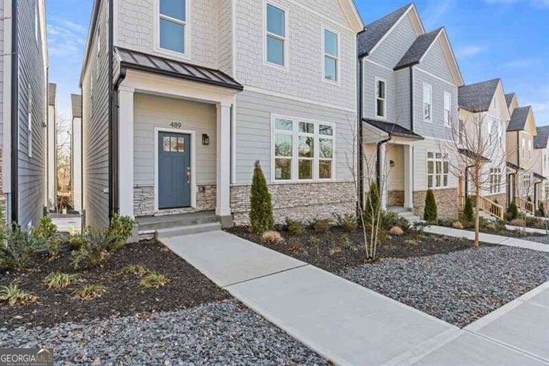 For Sale $499,000 • Co-Listing Agent