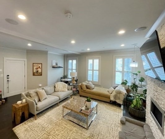 185 W 8th St unit 1, Boston, MA 02127 - photo 1